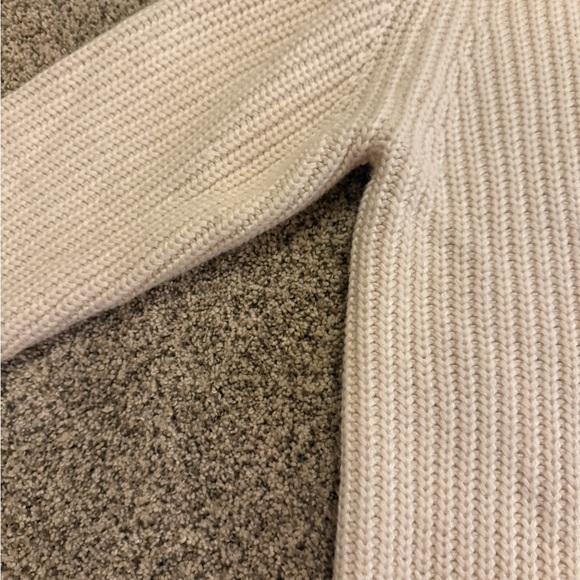 Leith Ivory Ribbed Knit Top - Picture 3 of 5